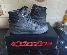 alpinestars motorbike runners
