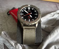 Sinn UX Men's Dive Watch