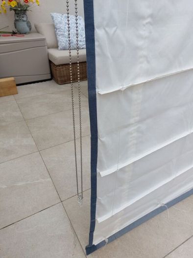 Roman blind 174cm x 190 cm drop