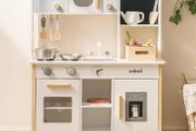 Kids Play Kitchen, Wooden Toy Kitchen with Planting Box &amp; Toaster and Cutting Play Foods, Toddlers Pretend Planting Kitchen Playset with Ice Maker and Pizza, Gifts Toys for Girls Boys Ages 3+