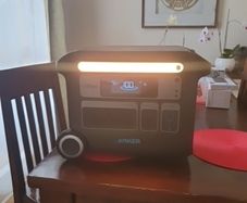 anker f2000
