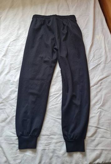 Nike bottoms Black polyester size medium 28" leg in new condition