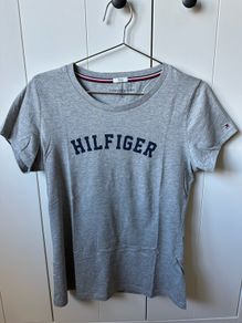 Women ladies Tommy Hilfiger t-shirt, organic cotton, immaculate condition.