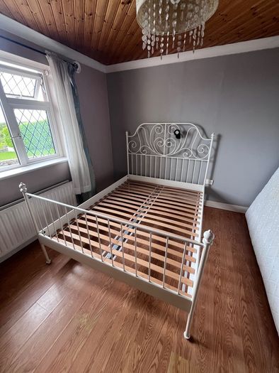 Double bed
