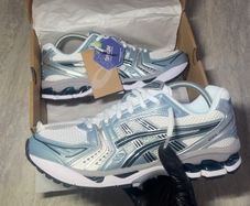 Asics Gel Kayano 14