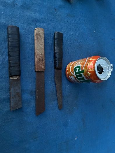 3 vintage tradesman knives