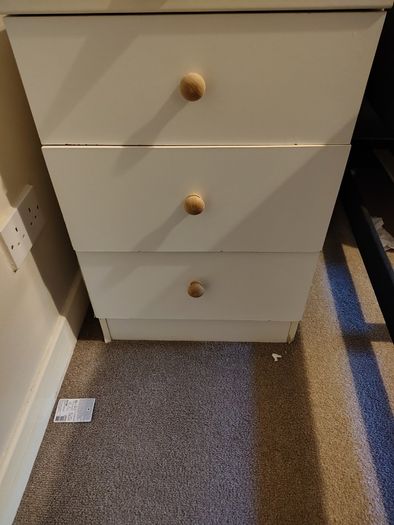 White 3-drawer bedside locker