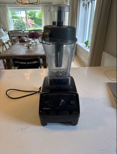 vitamix e310 blender