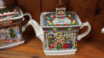 Sadler_A Christmas Carol_Teapot