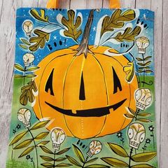 Trick or treat bags. Halloween bags.