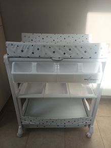 baby changing table