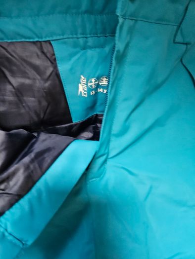 Skiing gear