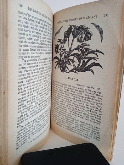 The Natural History of Selborne by Gilbert White (HQ48)