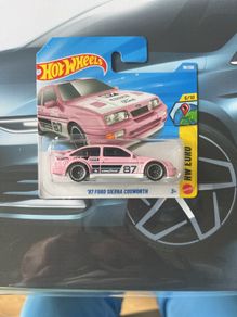 Hot wheels '87 Ford Sierra Cosworth