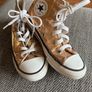 UK 13 gold converse Image 3