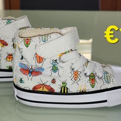 Girls converse
