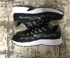 Nike p6000