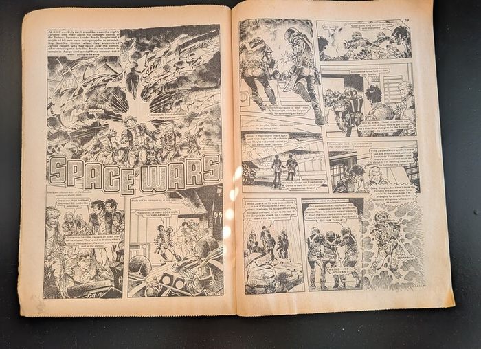 THE CRUNCH Comic No. 45 Nov 24 1979 Vintage DC Thomson British UK Weekly Starhawk