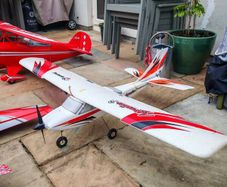 rc plane eflite apprentice