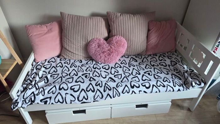 Kritter Ikea Bed for kids 70x160 with Stuva under cot/bed drawers