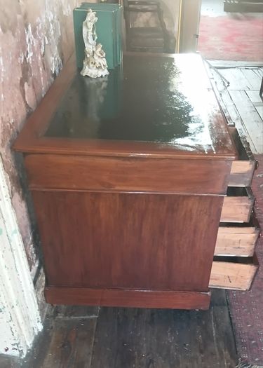 Victorian mahogany Writing Desk