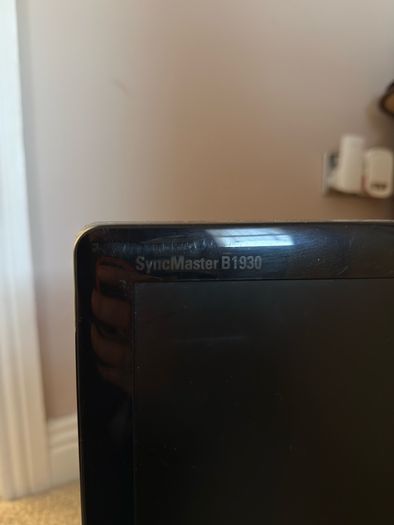FREE Samsung 19 Monitor