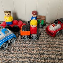Mega Bloks blocks train and figures set for blocks