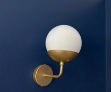 2 LED Wall Lights