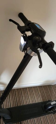 Careera Imple Electric Scooter