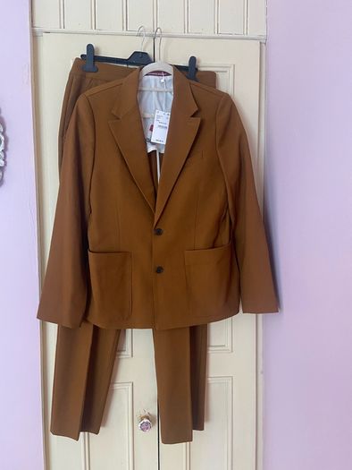 Comptoir Des Cotonnoirs Warm Camel Dry Wool Blazer & Trousers Suit