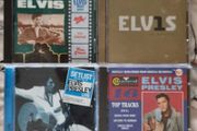 4 CD Set  Elvis Presley, perfect condition.