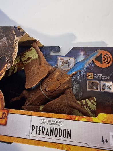 Jurassic World Dominion Roar Strikers Pteranodon - New (Damaged Box) Mattel HGP78