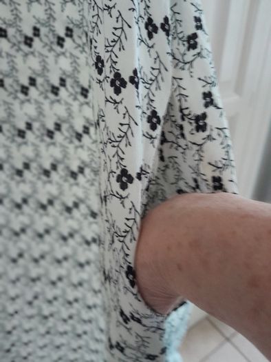 Caroline Donnelly Midi Dress New.