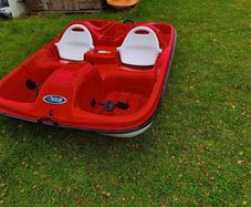 Peddleo boat