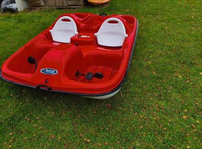 Peddleo boat