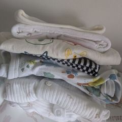 Baby clothes neutral