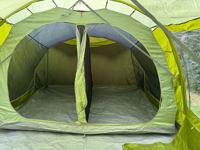 Vango Stanford 800XL 8 X Person Tent Nearly New condition