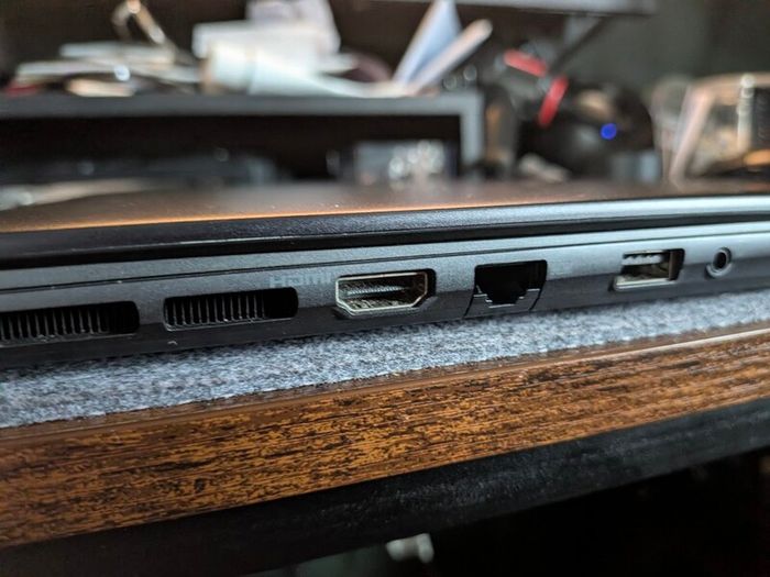 MSI Prestige 14 AI Evo Laptop - Intel Core Ultra 7, 16GB RAM, 512GB SSD