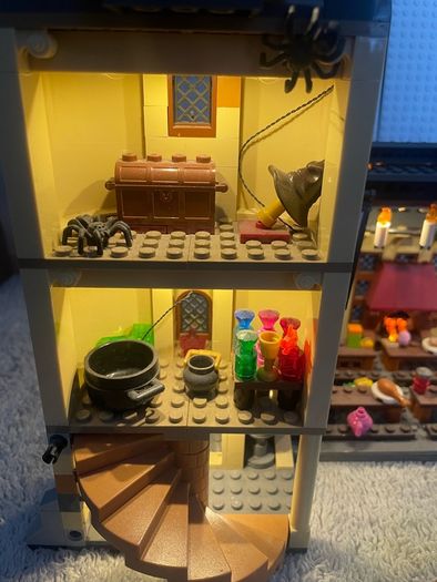 Huge Lego harry potter collection + light kit on Great hall set
