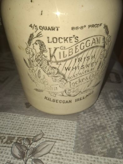Vintage Whiskey Crock from Locke's Kilbeggan Distillery Westmeath, Uisge Beatha meaning "water of life", Postage available or Collection