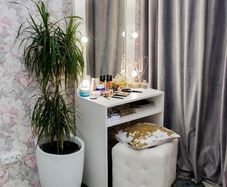 Modern White Vanity Makeup Table with LED Hollywood Lighted Mirror