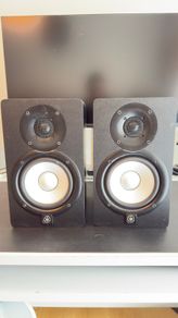 Yamaha HS5 Active Studio Monitor Pair - Black