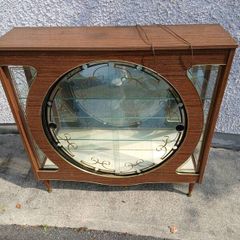 Vintage Mid-Century Drinks/Display Cabinet