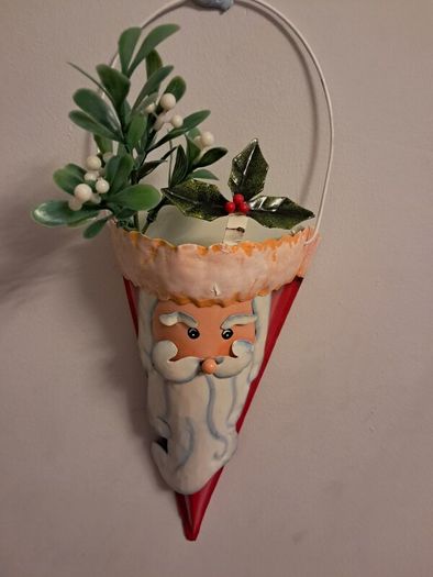 Christmas wall hangers