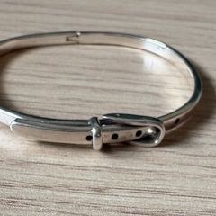 Bangle/Bracelet