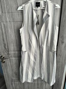 BNWT Sleeveless Jacket UK 12