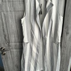 BNWT Sleeveless Jacket UK 12