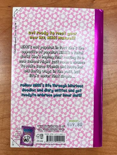 Dork Diaries, Book 1 by Rachel Renee Russell
