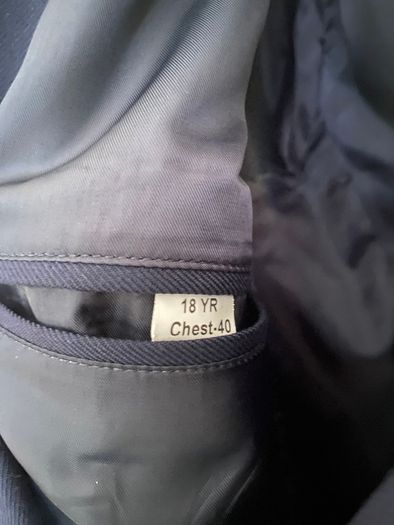 Castleknock College school blazer with crest Age 18