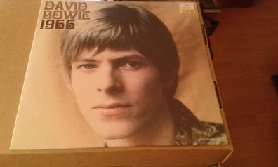 '' David Bowie ''.